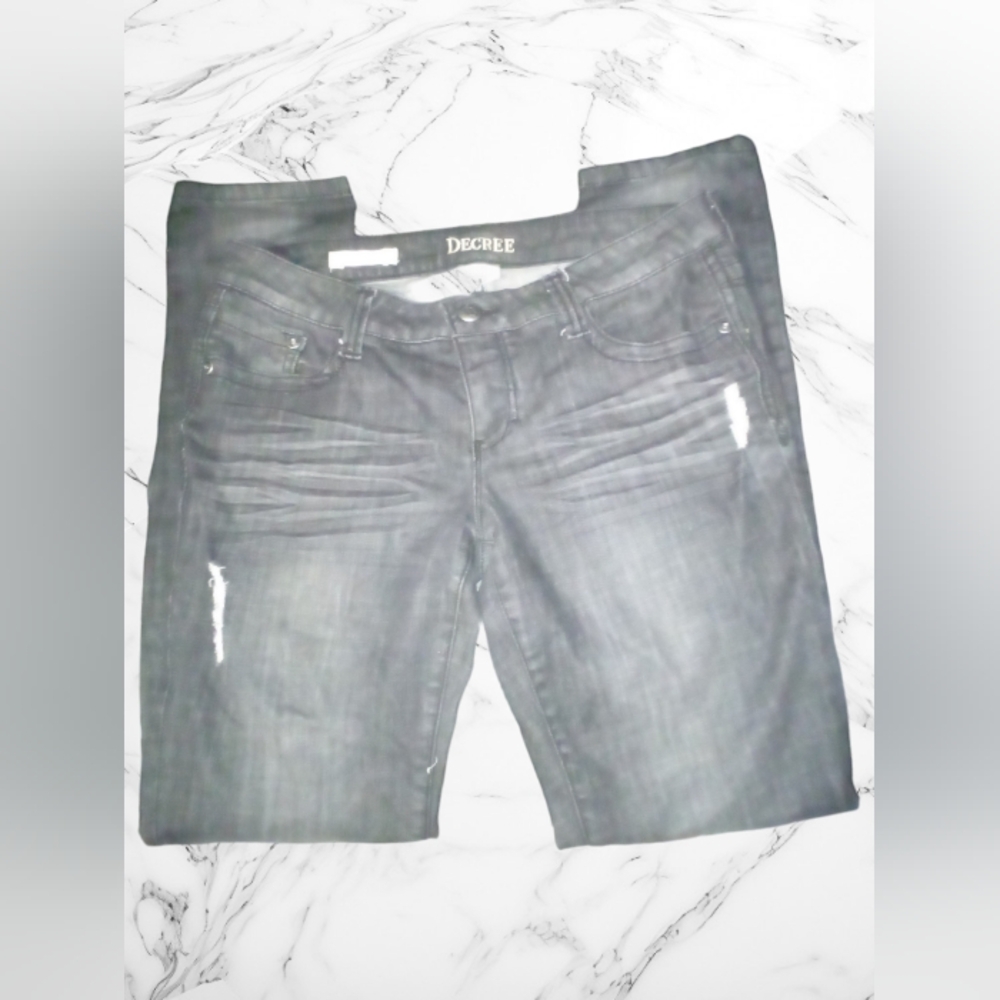 "Decree" Gray/Black Distressed Denim Straight Leg Super Skinny Jeans